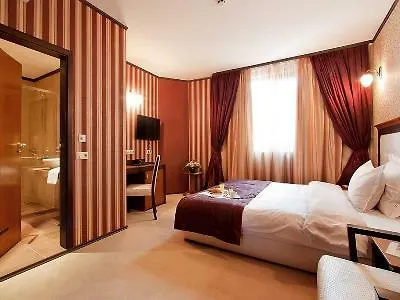 Western Bristol Otel Sofya